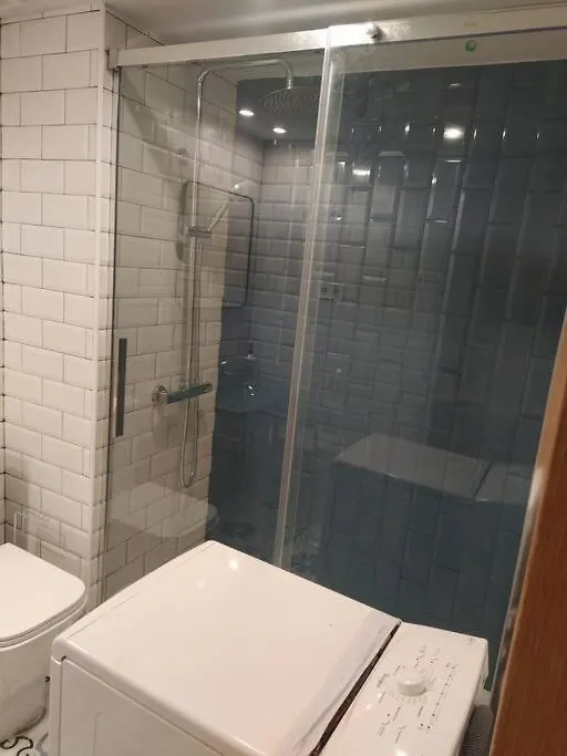 Cozy Renovated Studio Located In Centre Of Benalmadena And Puerto Marina Apartment